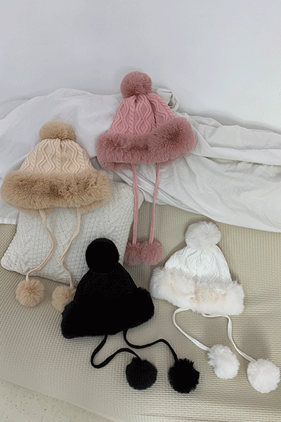 퍼방울니트털모자 따뜻한 겨울 여성 패션 방한